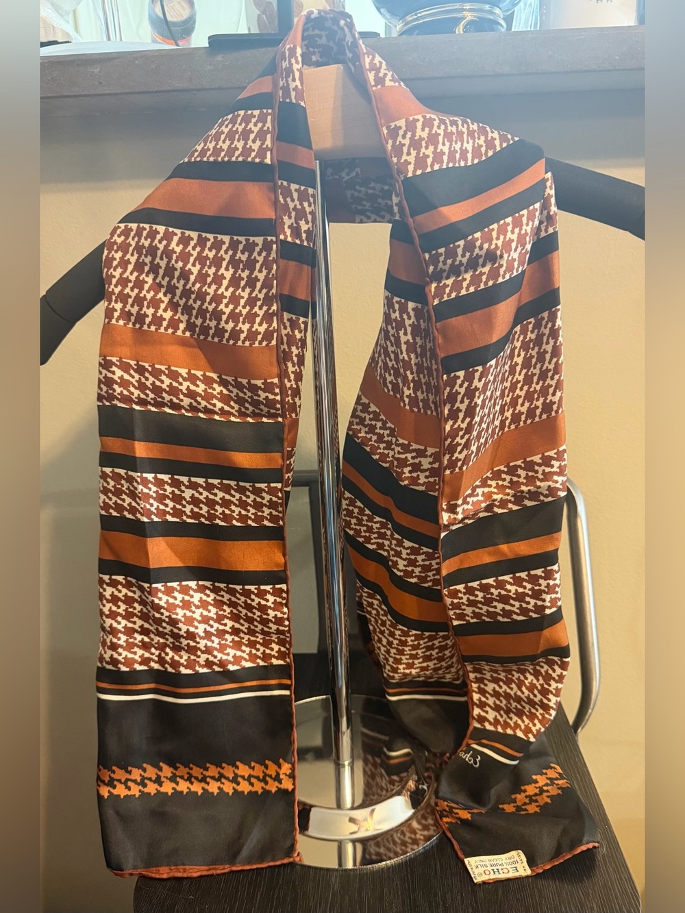 Vintage Echo 100% Silk Houndstooth Striped Long Scarf Brown Black